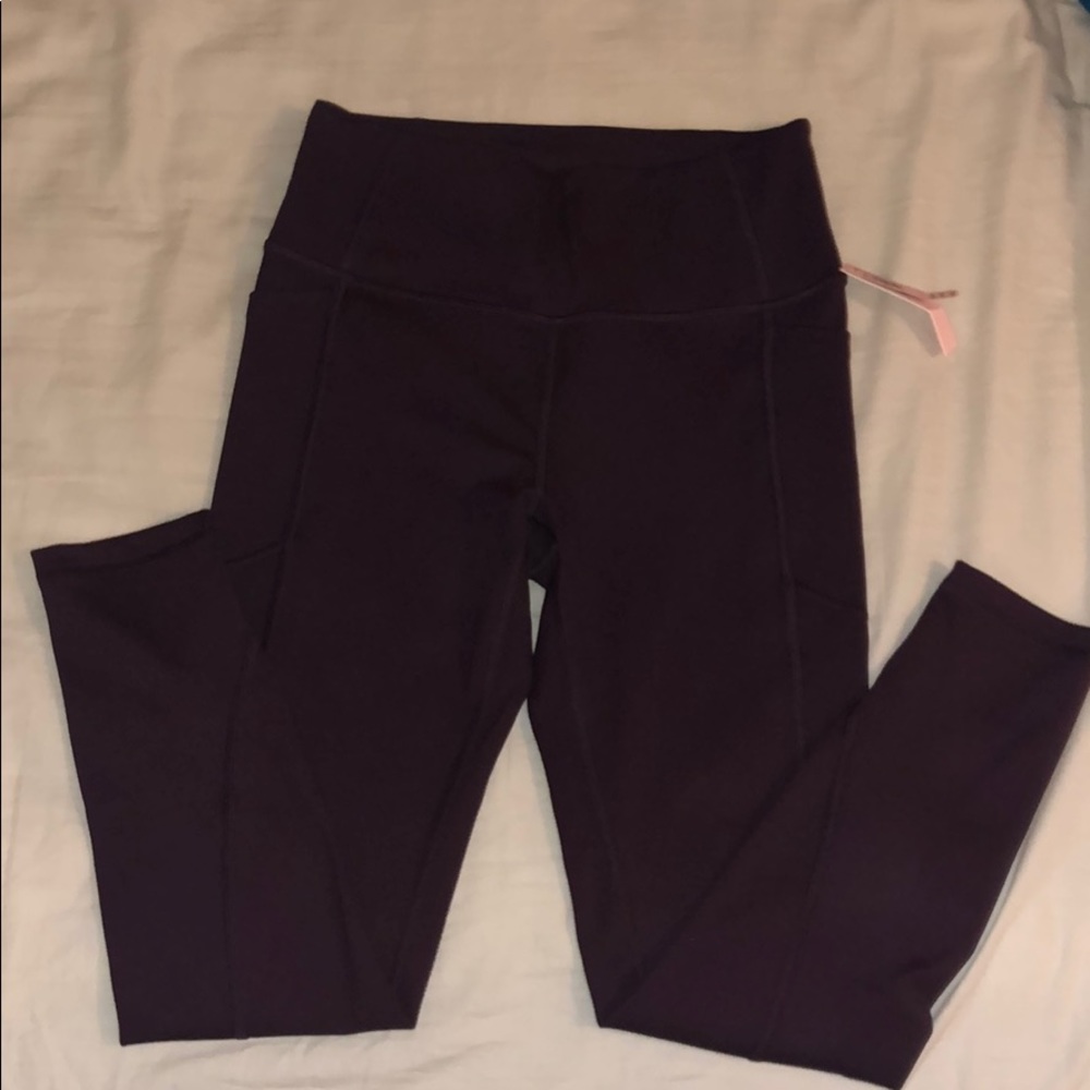 VICTORIA’S SECRET LEGGINGS